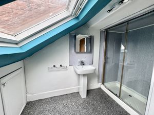 Photo 16- click for photo gallery